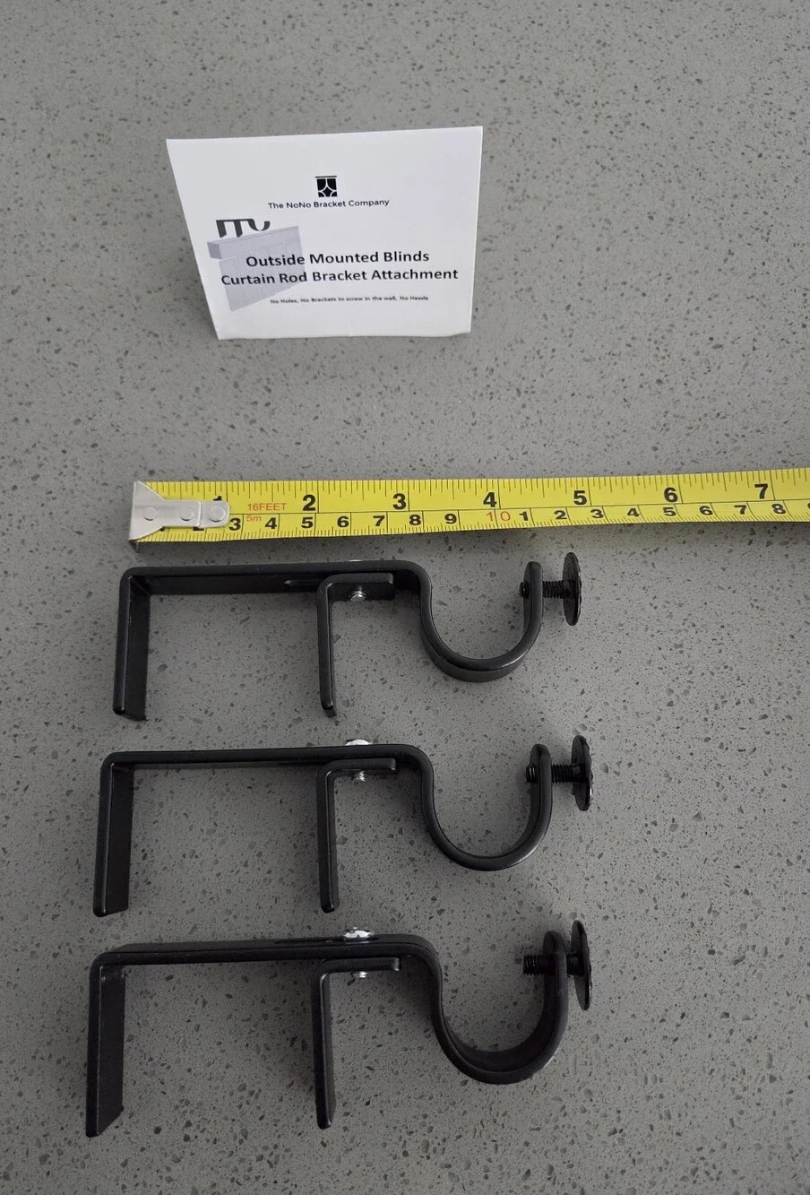 NO NO Bracket Mounted Curtain Rod Set in Black